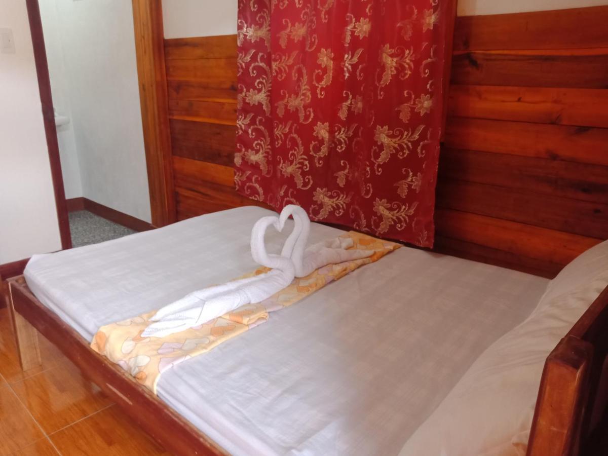 D' Angels Inn, Port Barton San Vicente  Kültér fotó